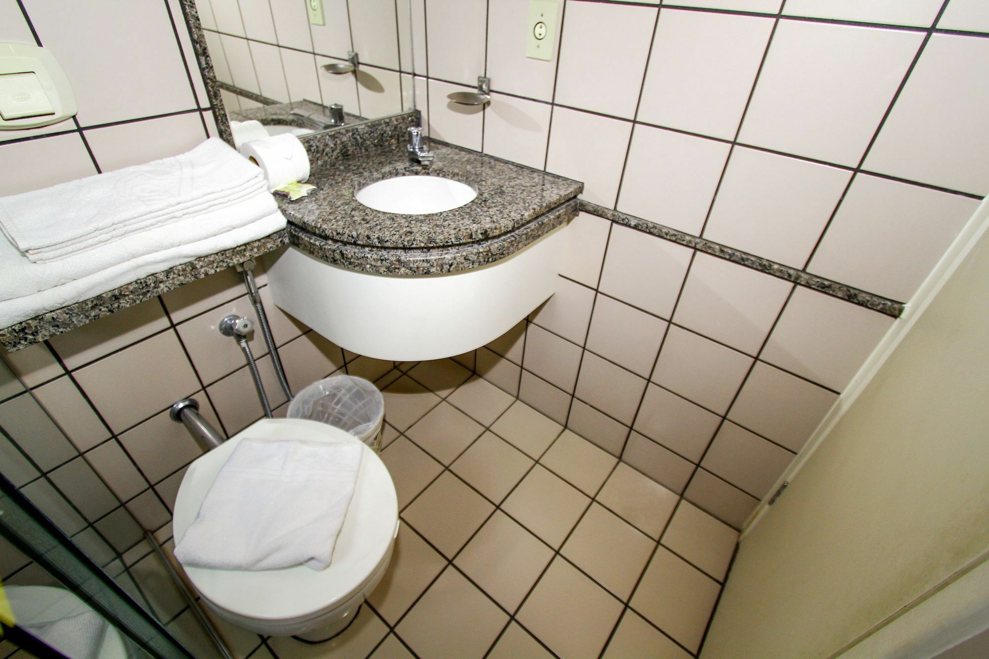 Diroma Fiori Flat Apartment Caldas Novas Luaran gambar